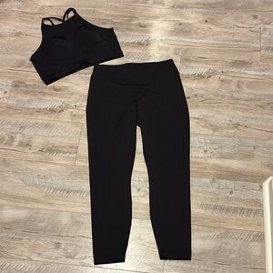 Lululemon Leggings and Sports Bra Set